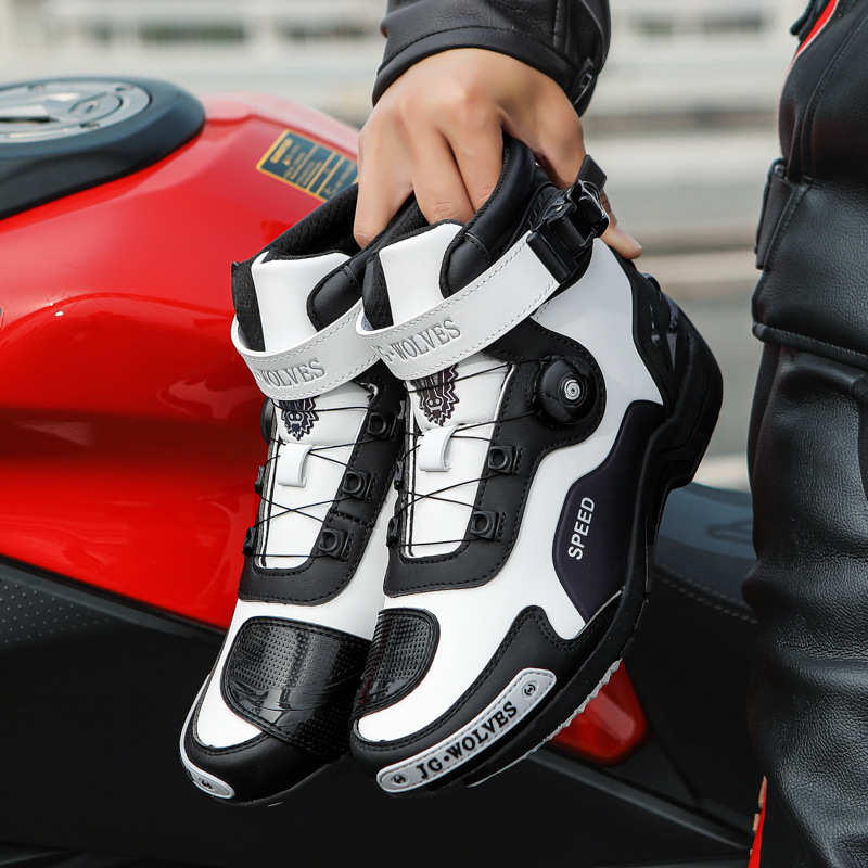 أحذية ركوب الدراجات الجديدة من - مراجعة Cycling Commute Shoes وسعره